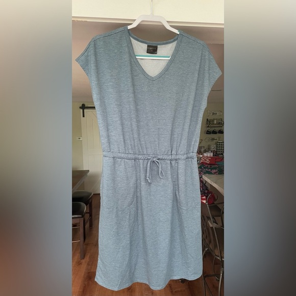32 Degrees Blue/Grey V-Neck Dress - Picture 1 of 5